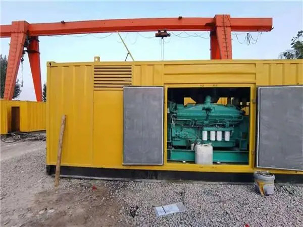 富锦冬季低温环境下，500KW发电机组应该选择什么类型的启动电瓶？